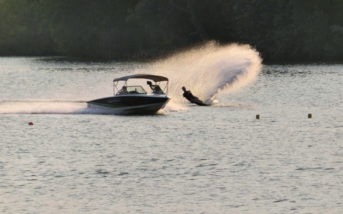different types of powerboats