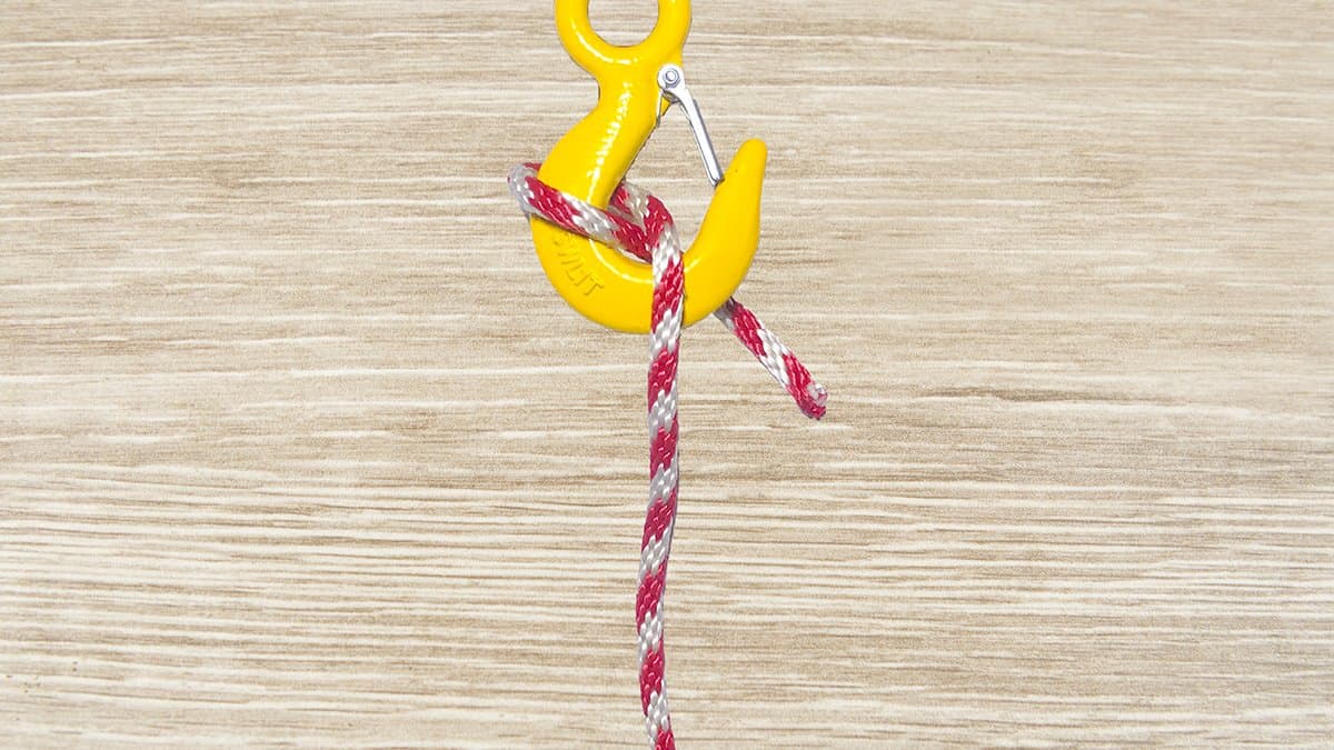 How To Tie A Blackwall Hitch Knot