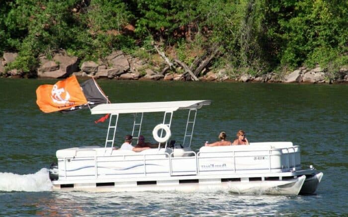 How Much Does A Pontoon Boat Weigh?