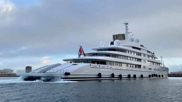 faktor Symphony faldskærm The 10 Largest Yachts in the World