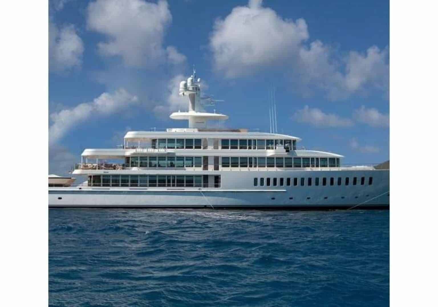 larry ellison new yacht