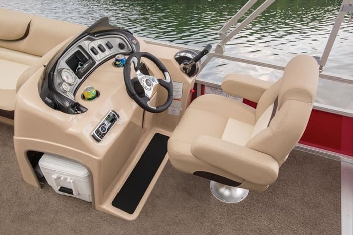 what is the steering wheel on a sailboat called